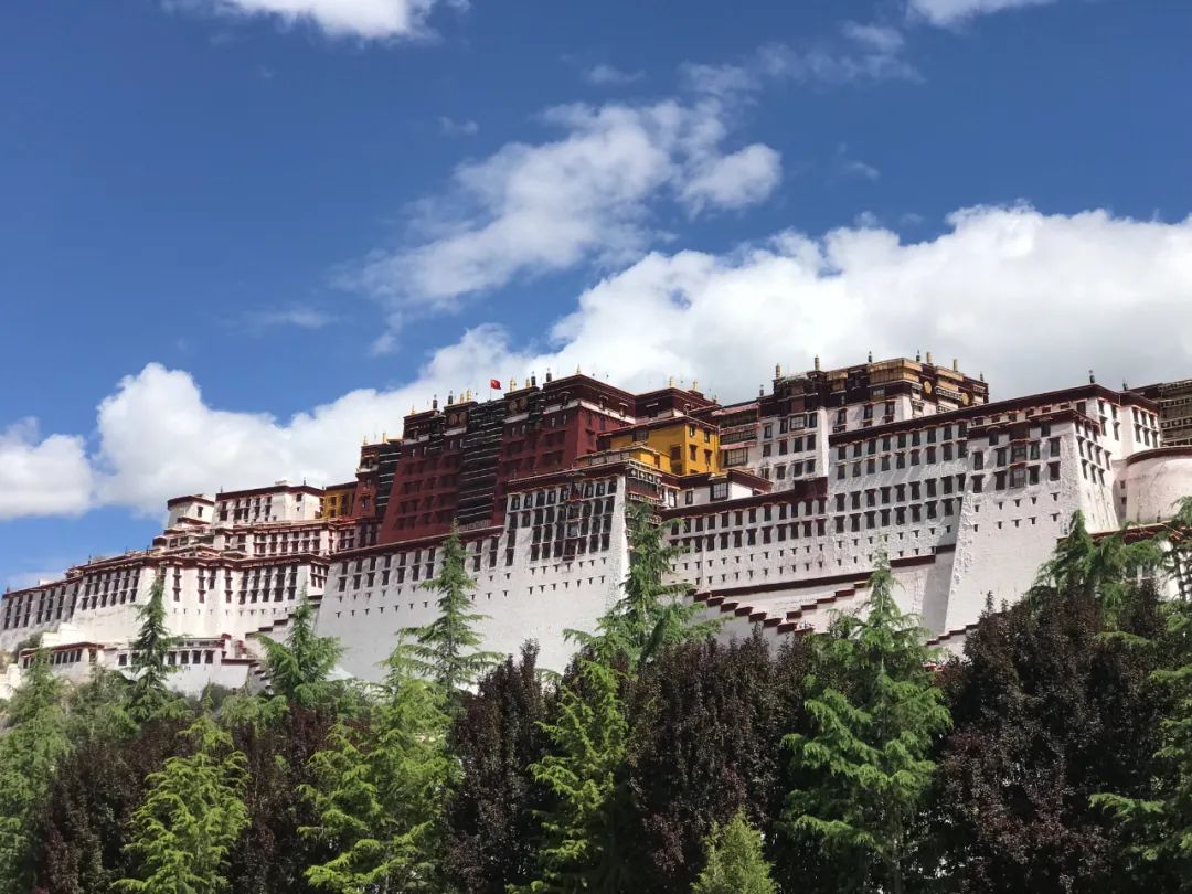 7月2日川进青出西藏15日自驾：此生必驾318一路向西去拉萨